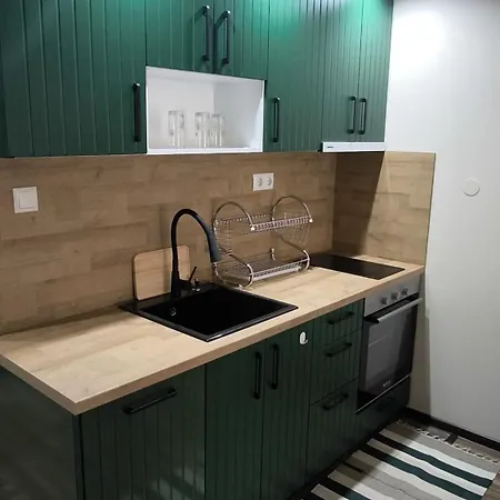 アパート Luxury Flat F218 バンスコ