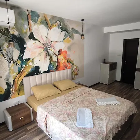 Apartment Luxury Flat F218